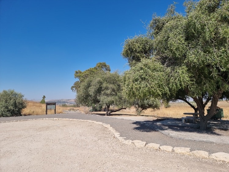 תל יוסף הישנה חניה