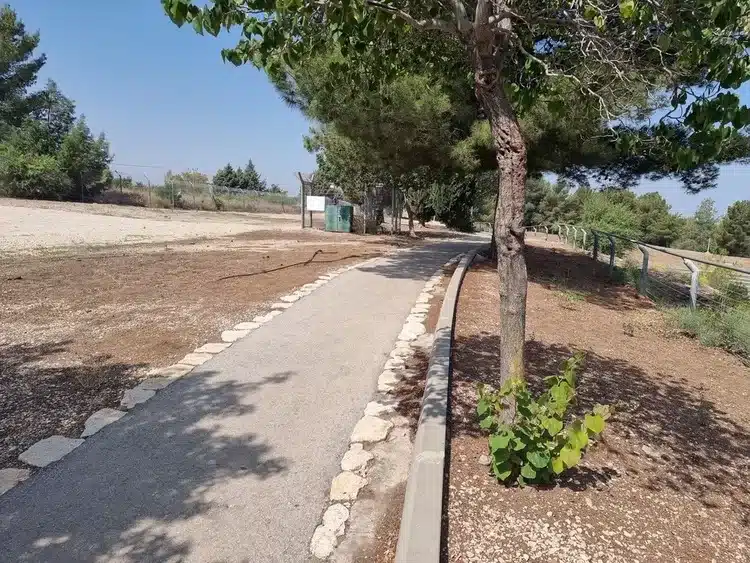 אמפיפארק גולן שביל הליכה